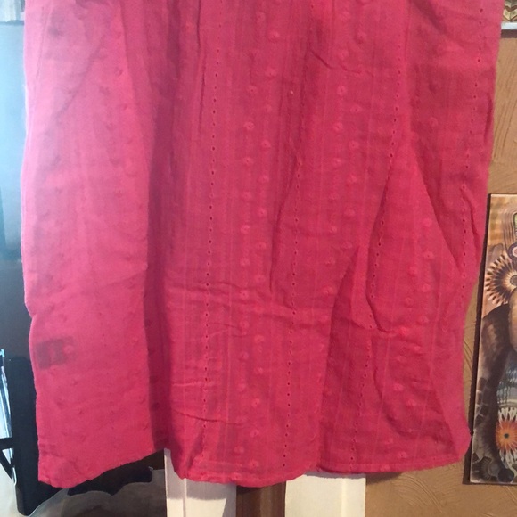 Embroidery style pink summer top - Picture 7 of 8